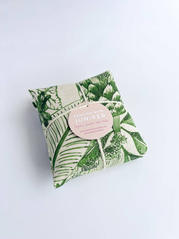 Dancing with juniper, organic lavender heat pillow, relaxation, heat pillow, tea towel, Australian made, cotton and linen blend, home wellbeing, floral tea towel, buds on budder. Gifts, relaxing gifts, gifts for her, decor tea towel, Sunshine Coast gifts, Sunshine Coast florist